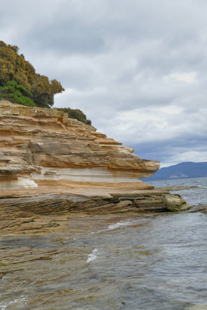 Painted Cliffs Maria Island