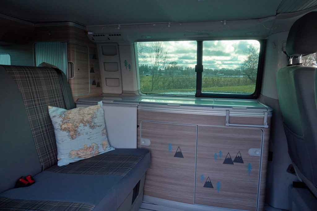Innenraum VW California T6 Küche
