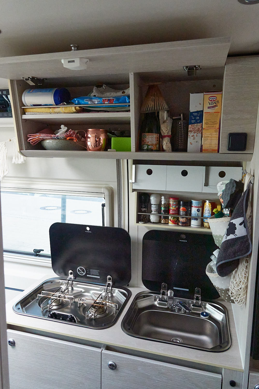 Küchen-Zubehör fürs Wohnmobil im Test