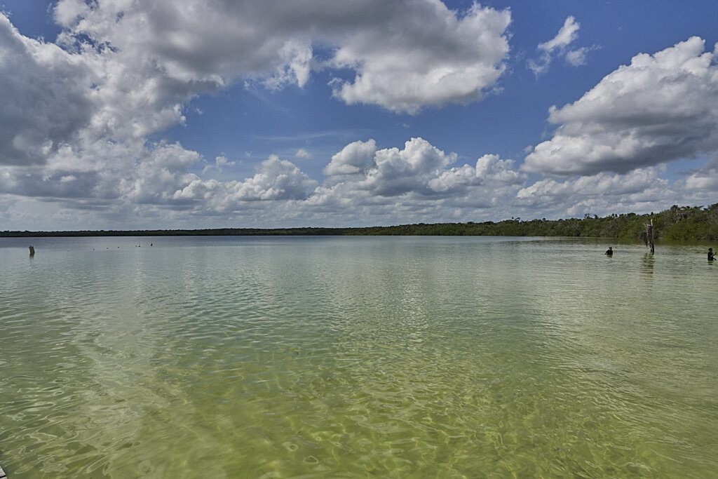 Laguna de Kaan Luum