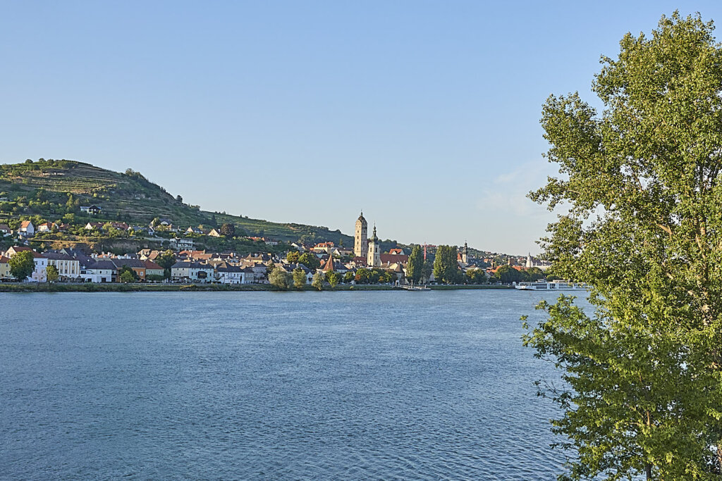 Ausblick von Mautern nach Stein an der Donau