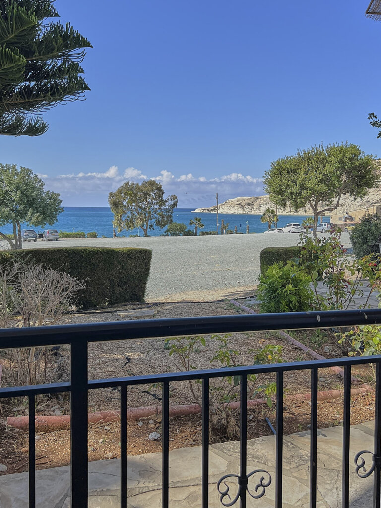 Zypern Hotels Yialos Apartments Pissouri Aussicht