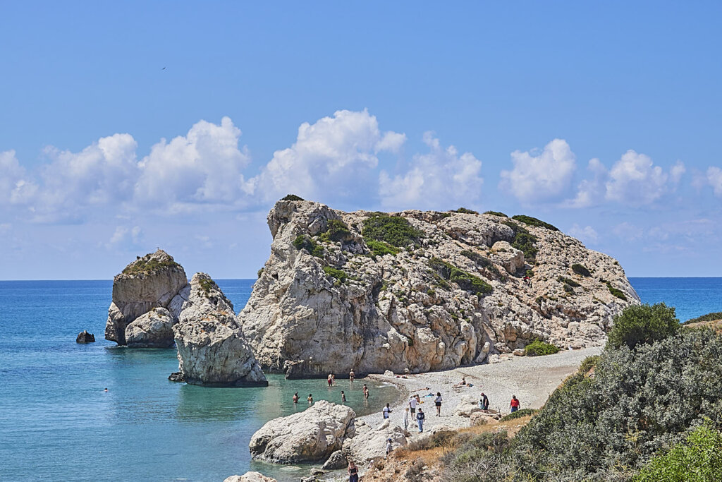 Eine der Haupt Sehenswürdigkeiten von Zypern: der Felsen der Aphrodite