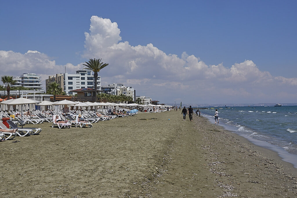 Larnaka Mackenzie Beach