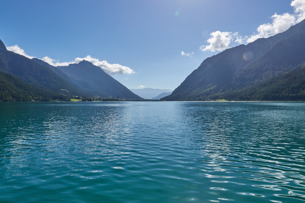 Ausblick auf den Achensee in Tirol