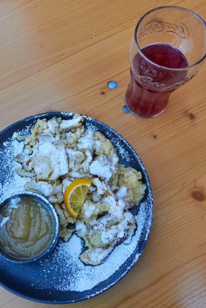 Kaiserschmarrn auf der Gaisalm am Achensee