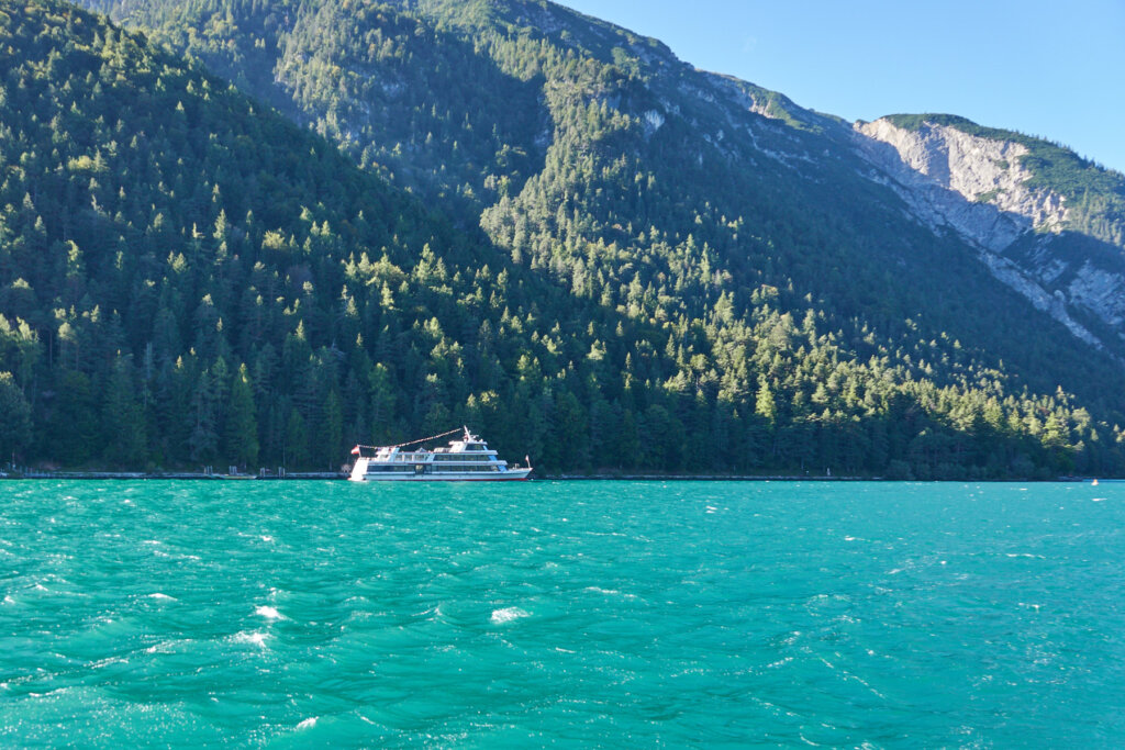 Schiff auf dem Achensee