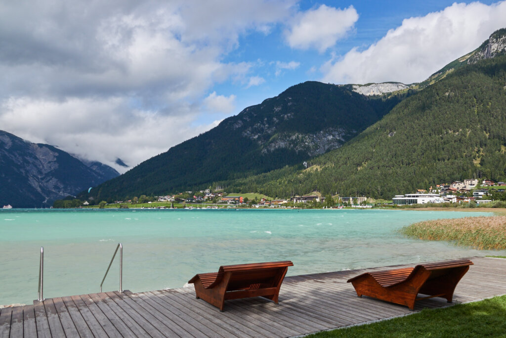 Steg und Seezugang in Maurach am Achensee